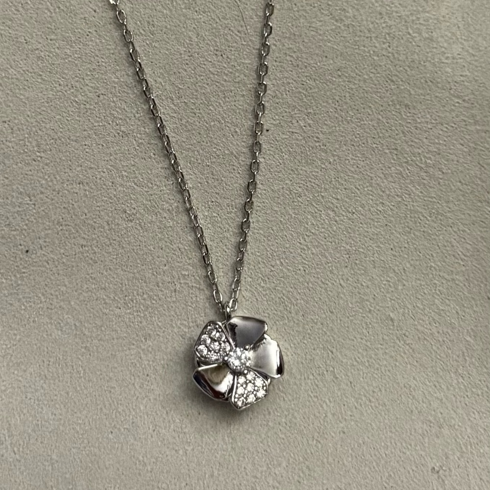 Sterling Silver S925 SPINNER Flower Pendant Necklace 16” NEW WELLDON Fidget